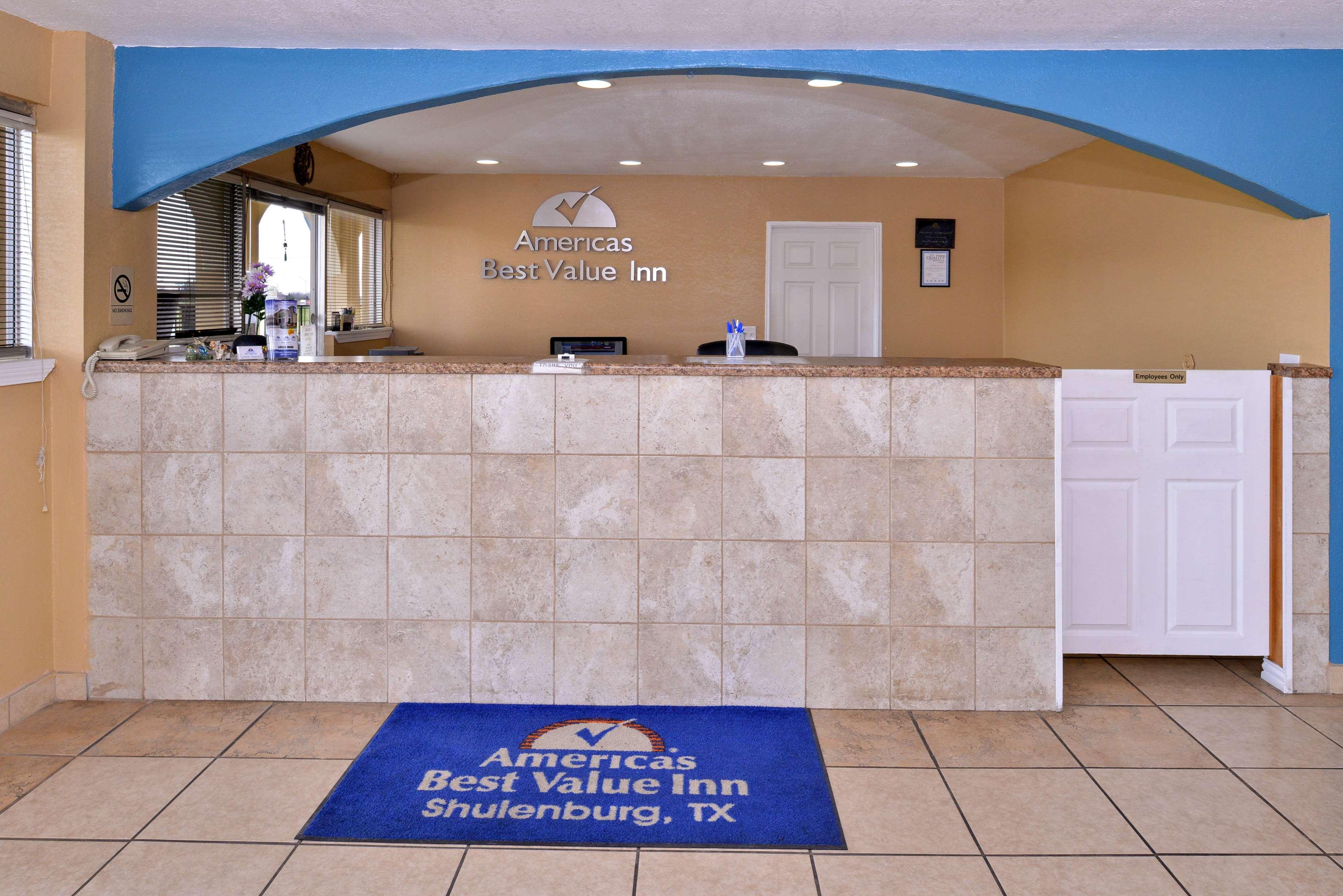 Americas Best Value Inn Schulenburg Exteriör bild
